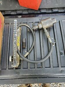 GREENLEE 767 Hydraulic Knockout Punch Driver &amp; Hand Pump