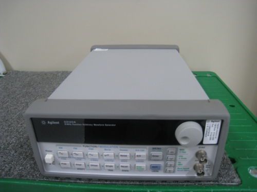 HP/Agilent 33120A Function / Arbitrary Waveform Generator, 15 MHz
