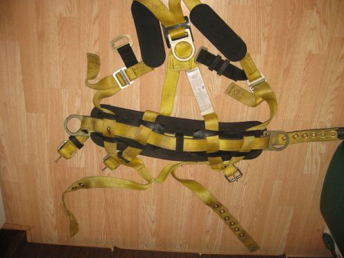 FRENCH CREEK PROD. INC. SAFETY HARNESS 853AB-2 SIZE M