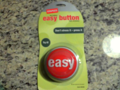 New in pkg. 2005 original staples easy button batteries included.