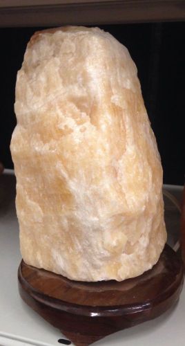 Calcite lamp 9 pounds with base, bulbs, cord
