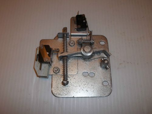 Dexter Front Load Washer Door Latch Assembly 9885-024-001