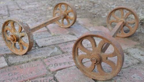 Old Small Cast Iron Wheels Hit &amp; Miss Gas Engine Maytag Industrial Cart