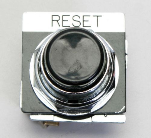 Cutler Hammer Push Button Series 10250T/91000T TRIP/RESET SWITCH BLACK