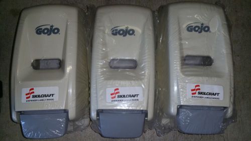 Gojo bag-in-box liquid soap dispenser - 9034-12 800 ml case of 3 for sale
