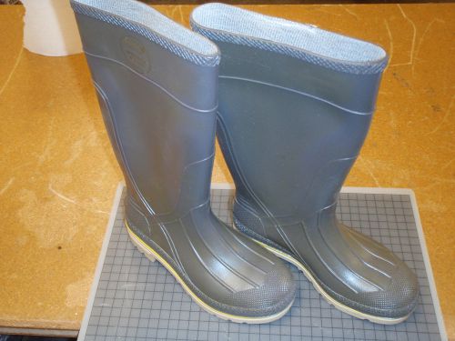 SERVUS Knee Boots By HONEYWELL 75105 Size 5 !62C!