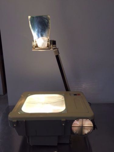 ELMO OVERHEAD PROJECTOR HP-3K-DX **SEE DETAILS**