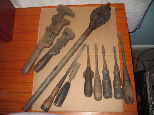 SET OF 10 VINTAGE TOOLS:1 STOCK, 2 MONKEY WRENCHS,5 SCREWDRIVERS,2 WOOD CHISELS