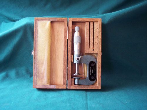 BROWN &amp; SHARPE 223-1,  0-1&#034; Disc Flange Micrometer.