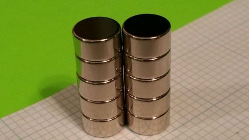 20 Large Neodymium N52 disk magnets. Super Strong Rare Earth 1/2&#034; x 3/16&#034;