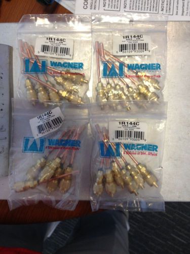 Wagner 1/8&#034; braze-on extended end schrader access fittings new 24 count