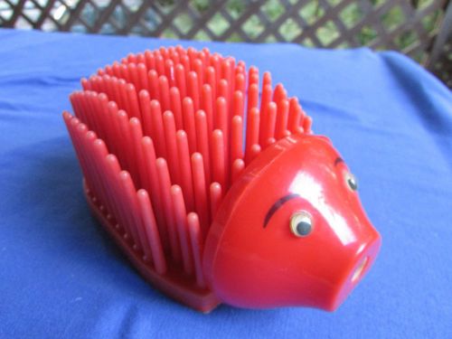 FUN OFFICE Vintage Hedgehog Letter Pen Pencil Holder w Pencil Sharpener  RED