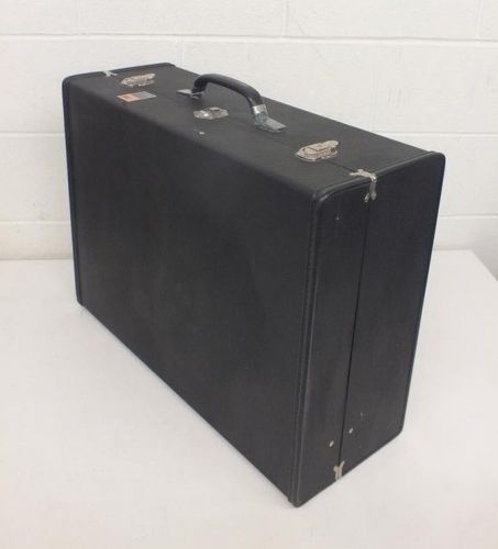 3M Black Black Hard-Sided Suitcase-Style Projector Case 9x18x24&#034; NO KEY GREAT