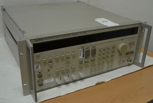 Anritsu Frequency Synthesizer Signal Generator MG3633A .01-2700MHz Free Shipping
