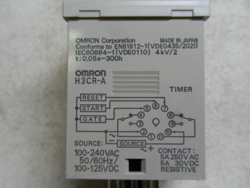 (G1-7) 1 NEW OMRON H3CR-A TIMER