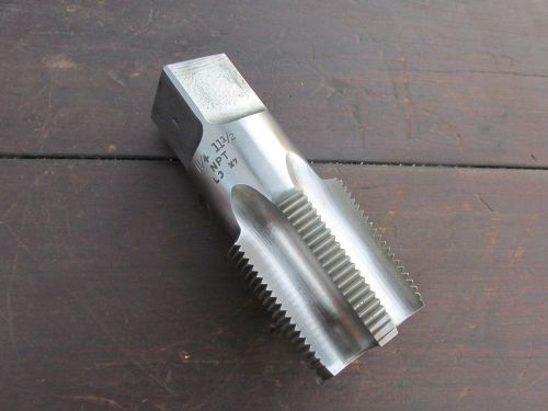 GREENFIELD 1-1/4 NPT  11-1/2 PIPE TAP, 5 FLUTE4 IN OAL .MADE IN USA