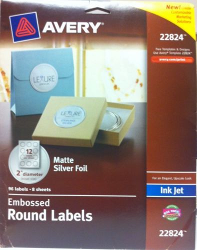 Avery Easy Peel Foil Embossed Round Labels AVE22824