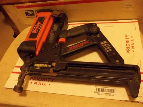 Itw ramset trakfast tf1100 cordless gas cell power nail gun nailer  as-is for sale