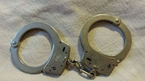 Smith and Wesson model M-100 Handcuffs - Used