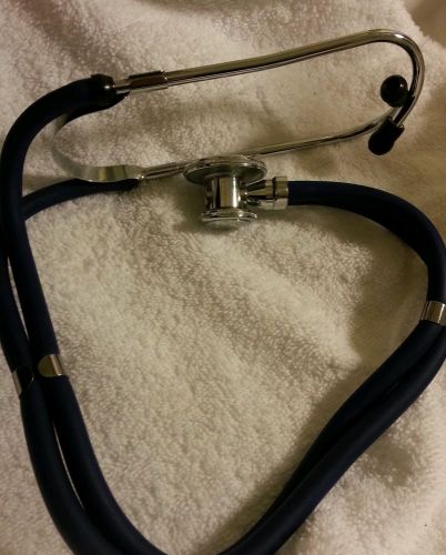 Moore Medical Stethoscope and Blood Pressure Cuff Kit with Case NEW LQQK