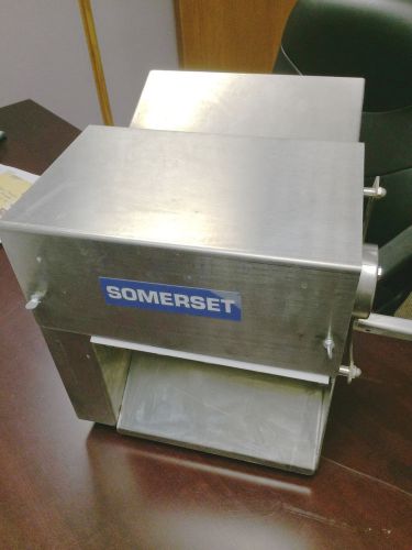 Somerset Dough Sheeter/Roller CDR-100 Nearly new.  Only has a dozen hours