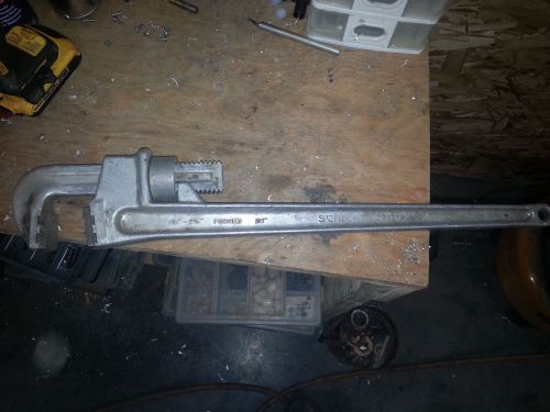 24&#034; schick aluminum pipe wrench