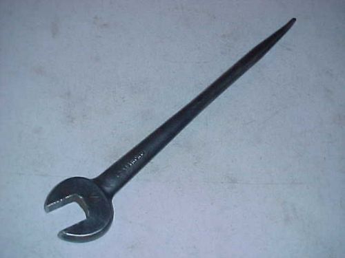 Vtg Armstrong 1-1/4&#034; Spud Wrench 19&#034; #208 Iron Workers Arm &amp; Hammer Logo