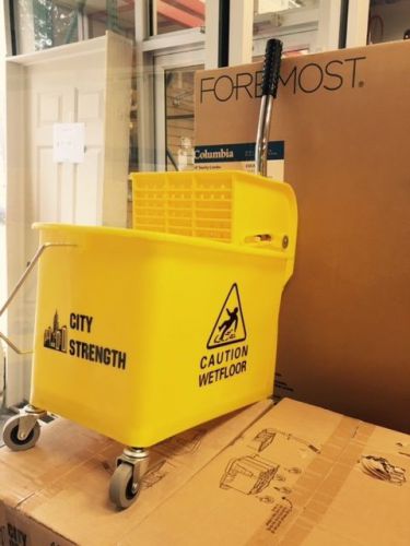 CITY STRENGTH YELLOW MOP BUCKET WITH WRINGER 24 QUART