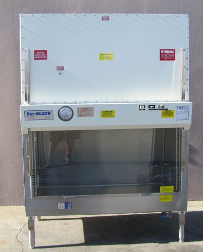 The Baker Company SterilGARD SG-400 Biological Safety Cabinet Class II A/B3 Fume