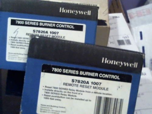 HONEYWELL S7820A 1007 REMOTE RESET MODULE *NEW IN A BOX* free shipping