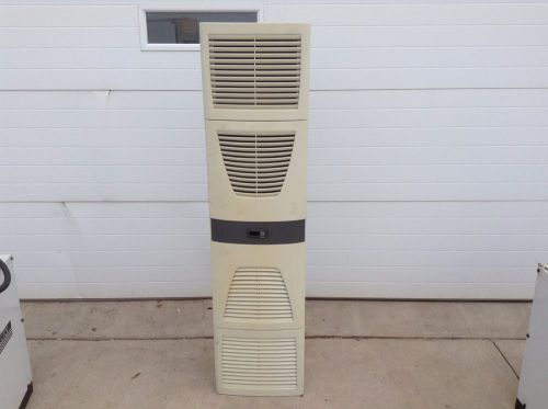 Rittal SK 3329540 Top Therm 400/460 VAC 3 Phase A/C Air Conditioner SK3329540
