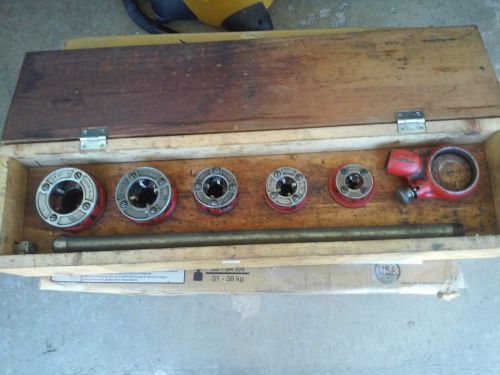 Rigid die set of 5 with no2 ridgid reamer and wood box for sale