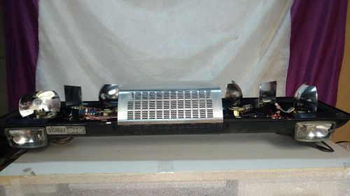 Vintage 48 inch streethak rotating police/fire light bar by federal signal for sale