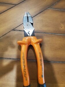 Klein D213-9NECR-INS Insulated Side Cutting Pliers-connector Crimping used