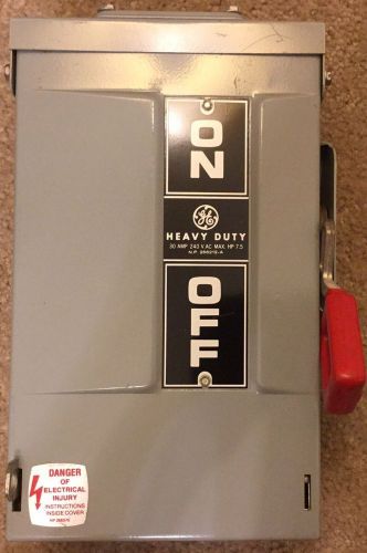 GE Heavy Duty 30 Amp 240 VAC HP 7.5 NP 226212-A Safety Switch Free Shipping!