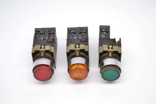 LOT 3 TELEMECANIQUE MIX Z..-BW06 ZB2-BE101 AMBER RED GREEN PUSHBUTTON B438566