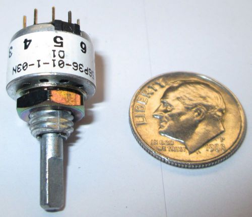 GRAYHILL MINIATURE ROTARY SWITCH  1 POLE - 3 POSITIONS 1/2&#034; OD NOS