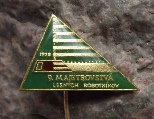 1975 Czech National Championships Chainsaw Forestry Woodsman Competition Pin