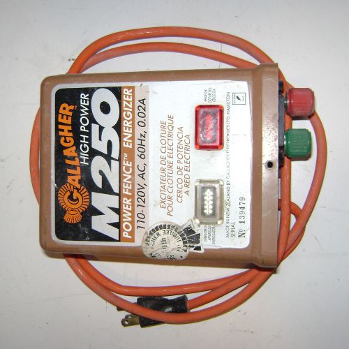 GALLAGHER HIGH POWER M250 POWER FENCE ENERGIZER ELECTRIC 110 -220V 60HZ 0.02A