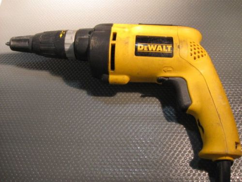 Dewalt dw257 vsr deck/drywall srewdriver flooring screw gun type 2 works great! for sale
