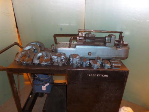 Parker Model 632 Tubing bender with full set dies and shoes.. Video