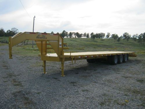 New &#039;16 gooseneck or pintle equipment trailer 34&#039; triple with duals for sale