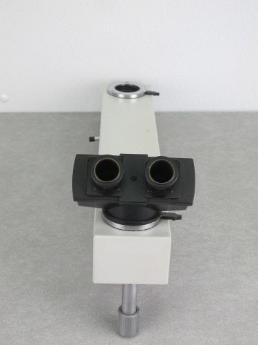 Leitz 512661 microscope binocular head &amp; leitz 513578 optical relay housing for sale