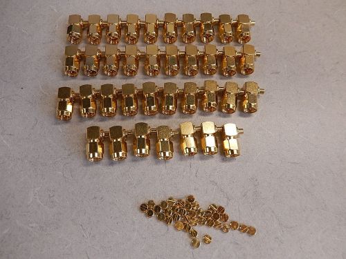 LOT OF 37 AMPHENOL 132111 CONNECTOR SMA R/A .085 S/R SOLDER 776