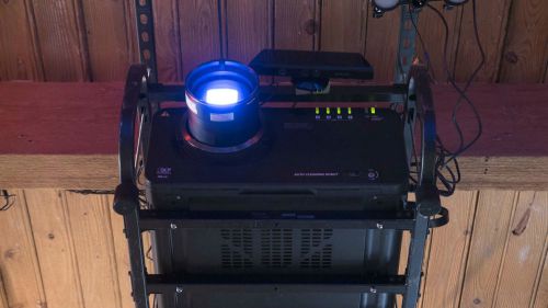 10k lumen panasonic projector pt-d10000u  dlp projector w/ lens &amp; mounting cage for sale