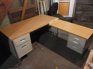 OFFICE DESK WITH ADDITION (Full Size Desk) In Great Condition
