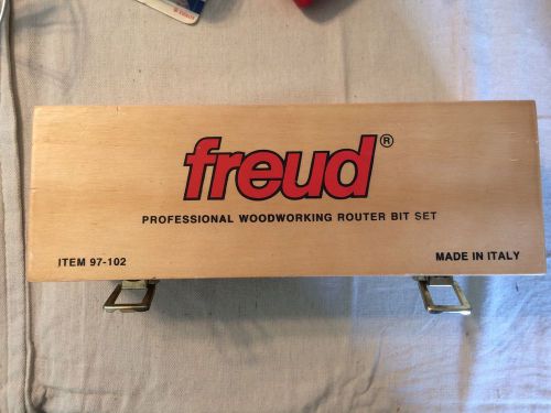 Freud 97-102 Three Piece Cabinet Router Bit Set - Raised Panel