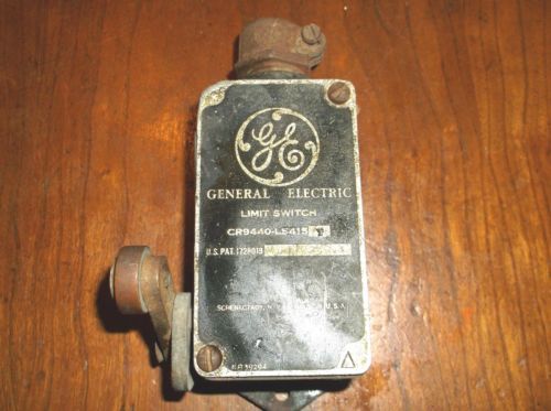 Vintage Industrial General Electric Limit Switch CR9440-LS415 GE Control Switch