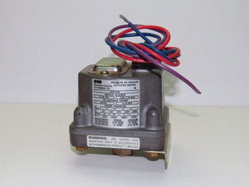 Barksdale D1H-H18 Pressure or Vacuum Actuated Switch .4-18 PSI (D1HH18) - NEW