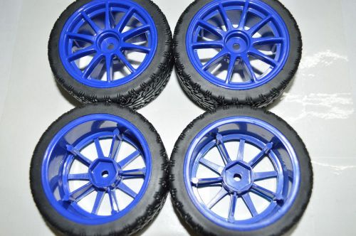 Toy model of rubber wheels